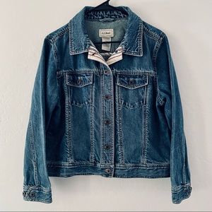 L.L. Bean Petite Women’s Denim Jacket Sz Medium Petite